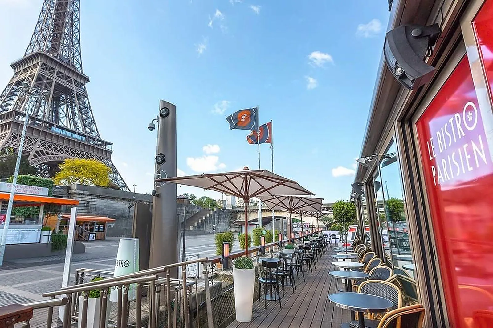 Lieux événementiels, BATEAUX PARISIENS