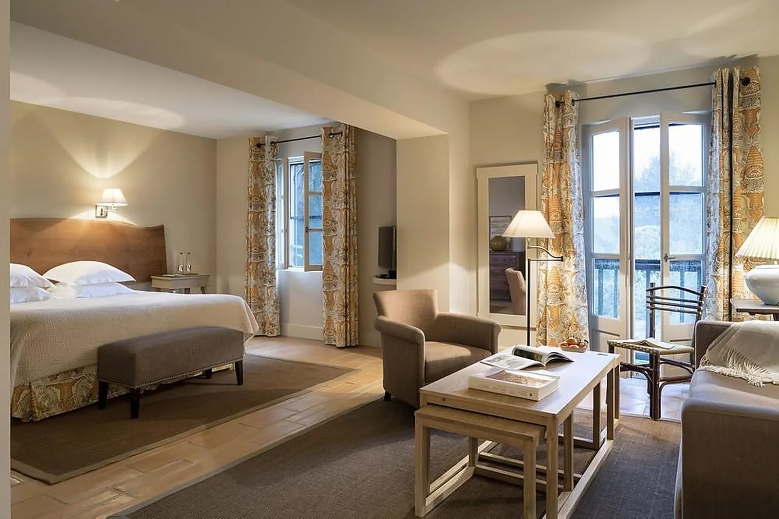 Lieux événementiels, BAUMANIÈRE LES BAUX DE PROVENCE