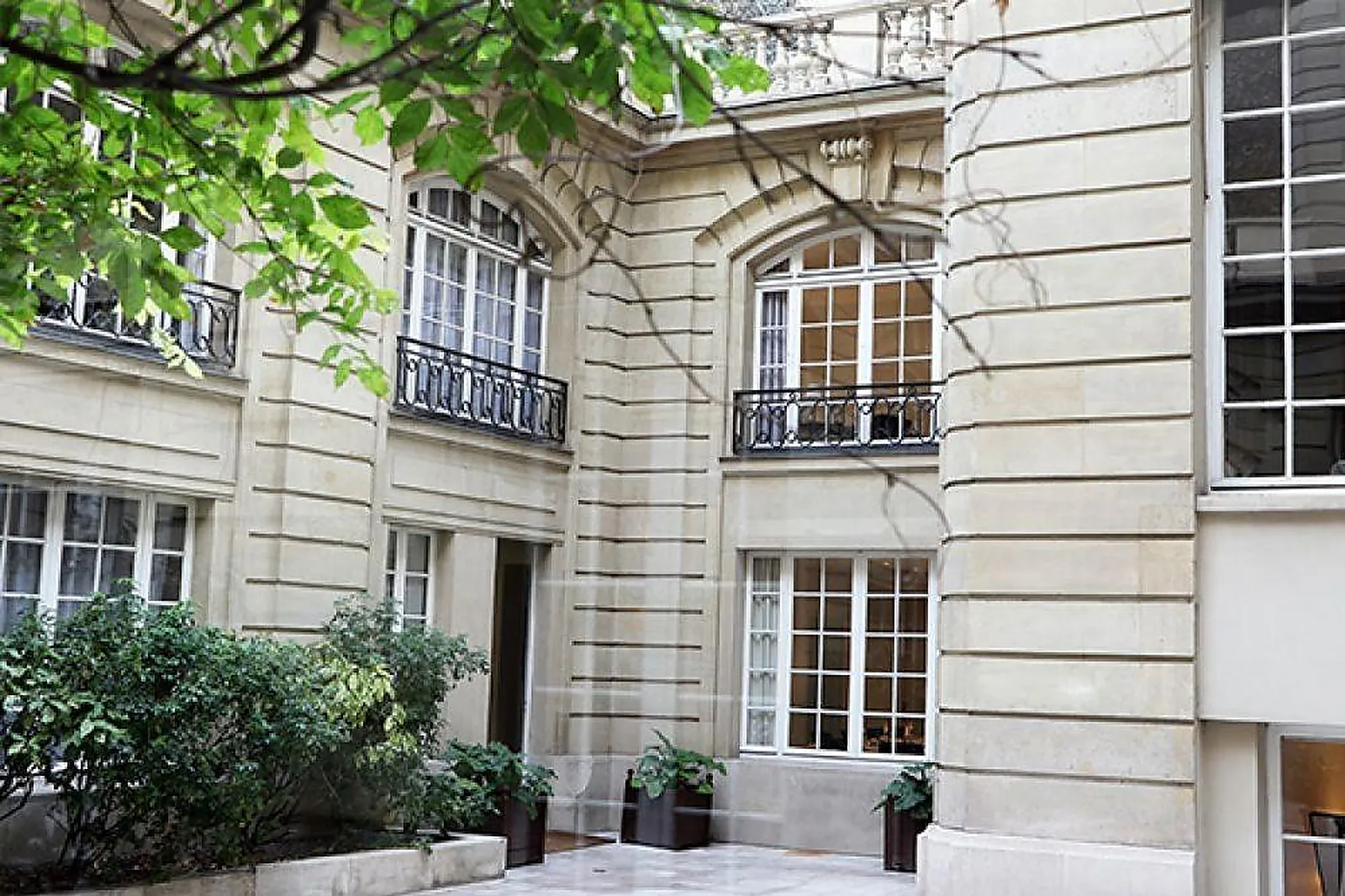 Lieux événementiels, BAYA ETOILE GALILÉE