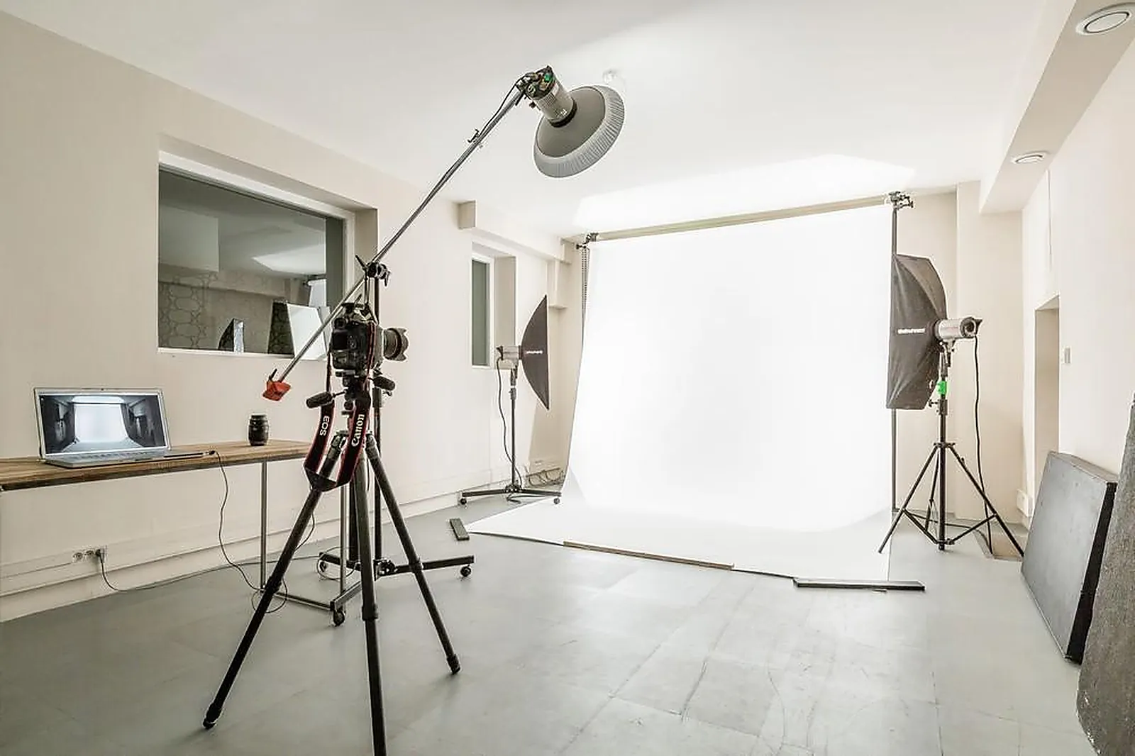 Lieux événementiels, BE-SPACES