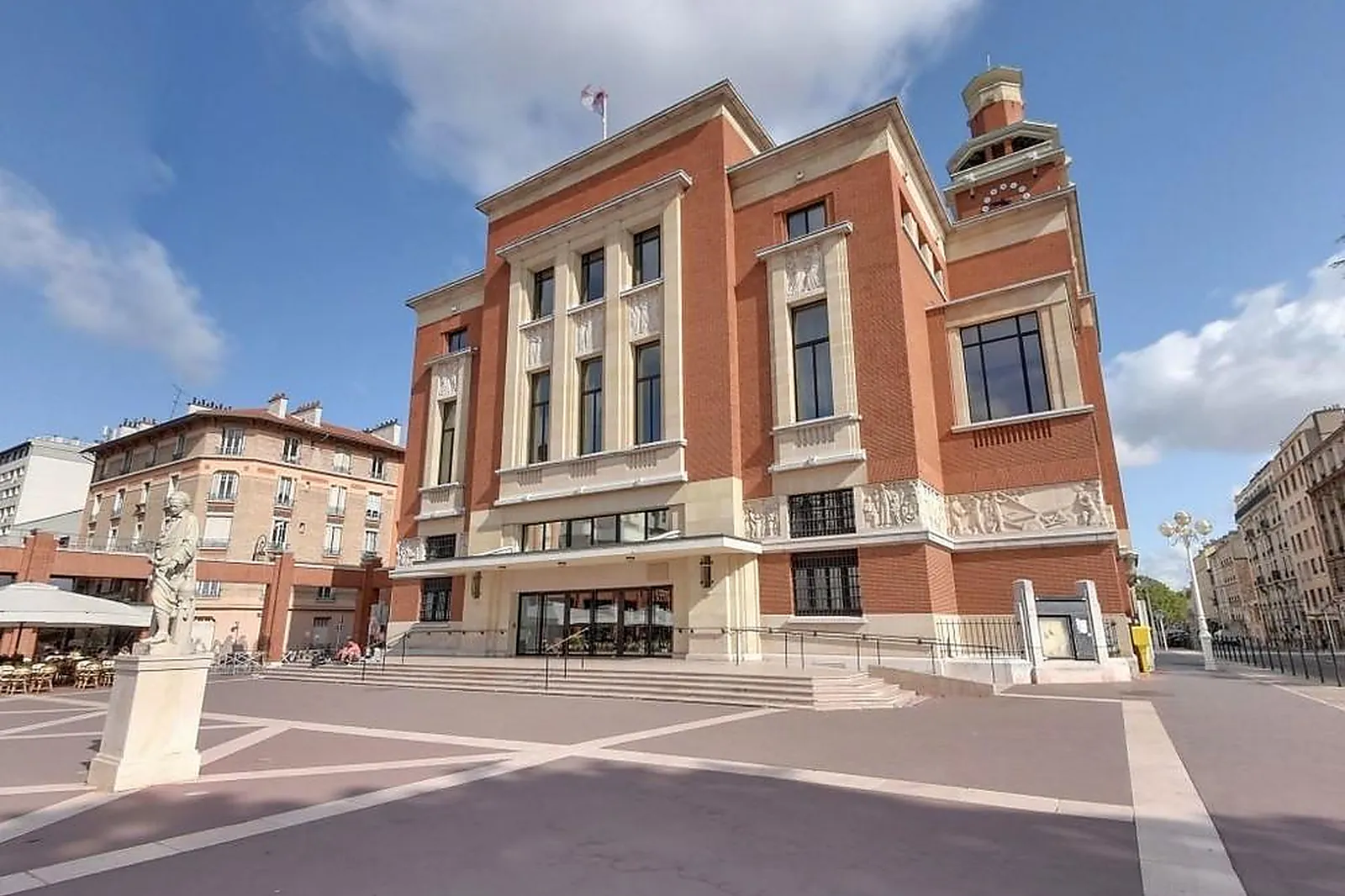 Lieux événementiels, BEFFROI DE MONTROUGE