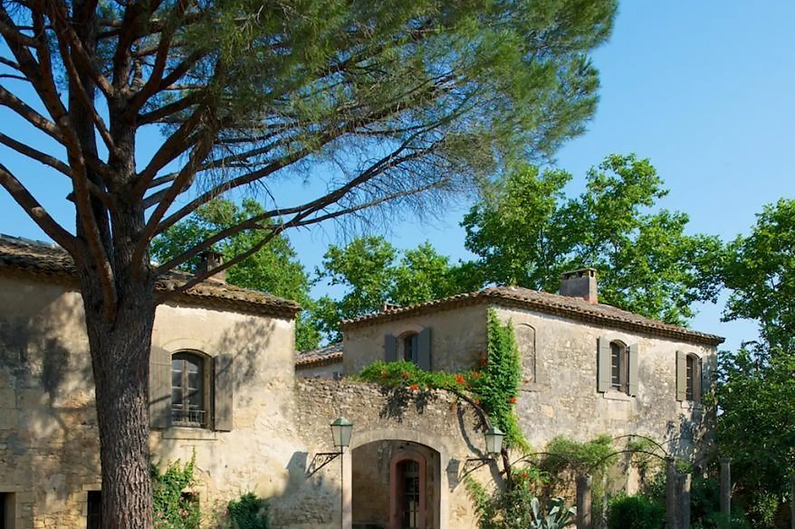 Lieux événementiels, BÉGUDE SAINT-PIERRE