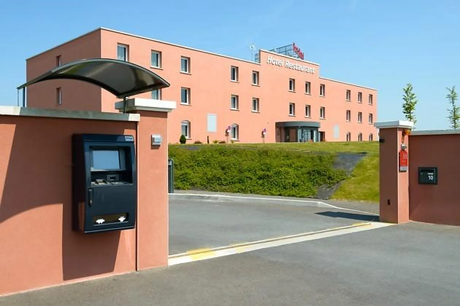 Lieux événementiels, BEST HÔTEL CROIX BLANDIN