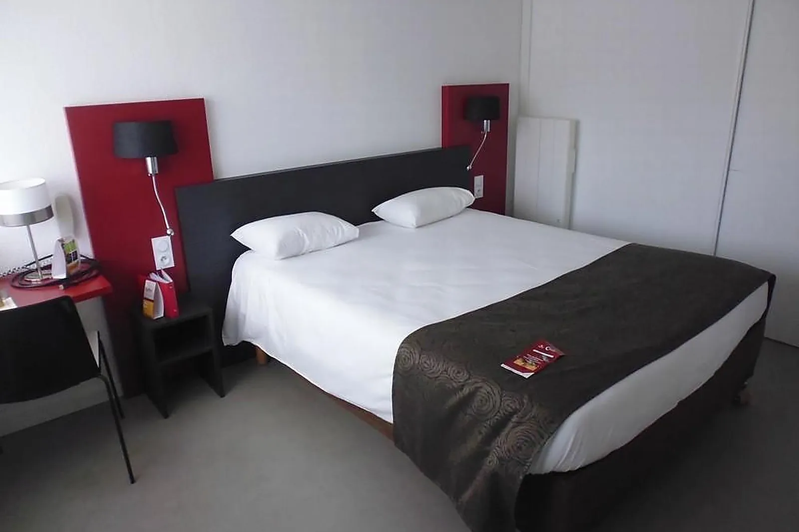 Lieux événementiels, BEST HÔTEL MAYENNE