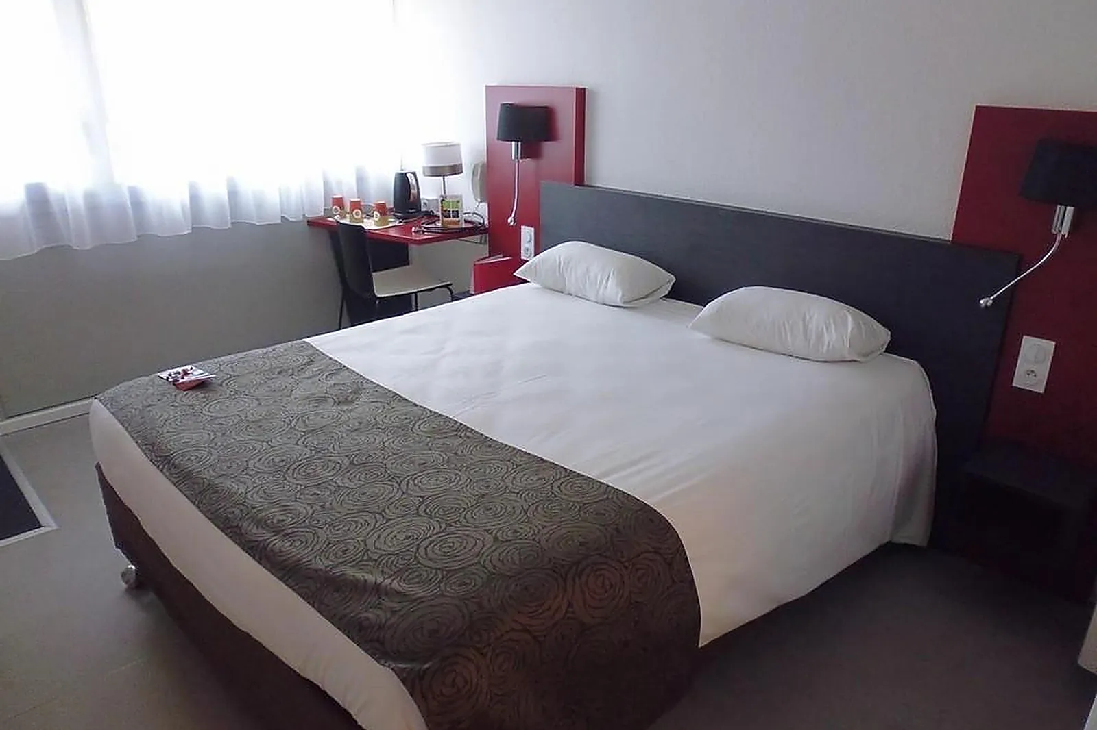 Lieux événementiels, BEST HÔTEL MAYENNE