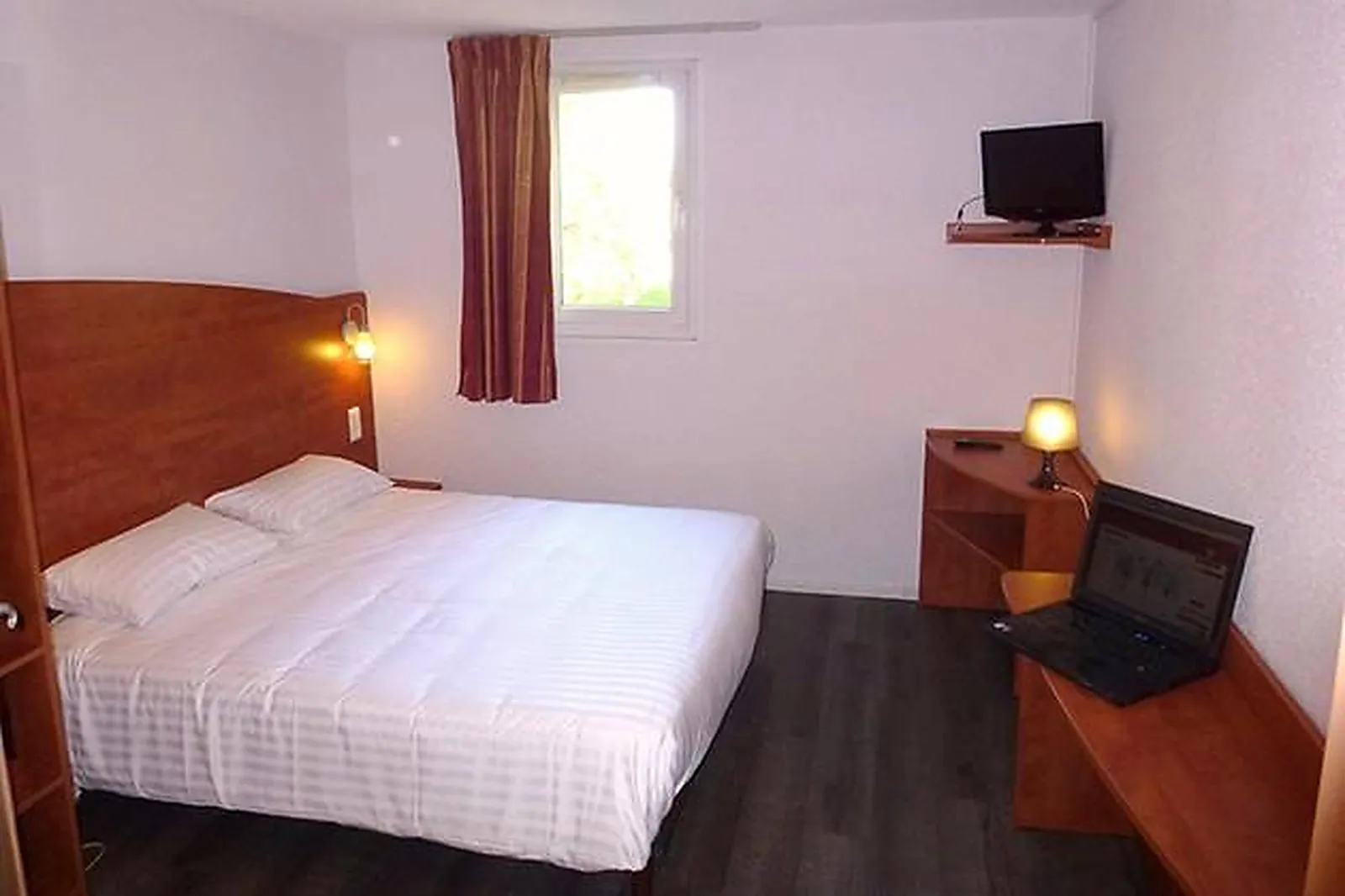 Lieux événementiels, BEST HÔTEL REIMS LA POMPELLE