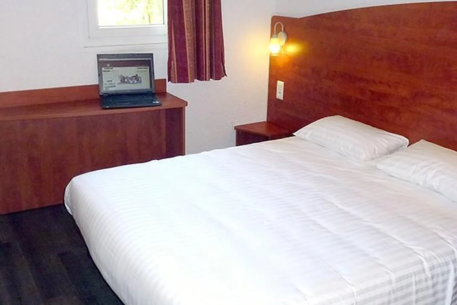 Lieux événementiels, BEST HÔTEL REIMS LA POMPELLE