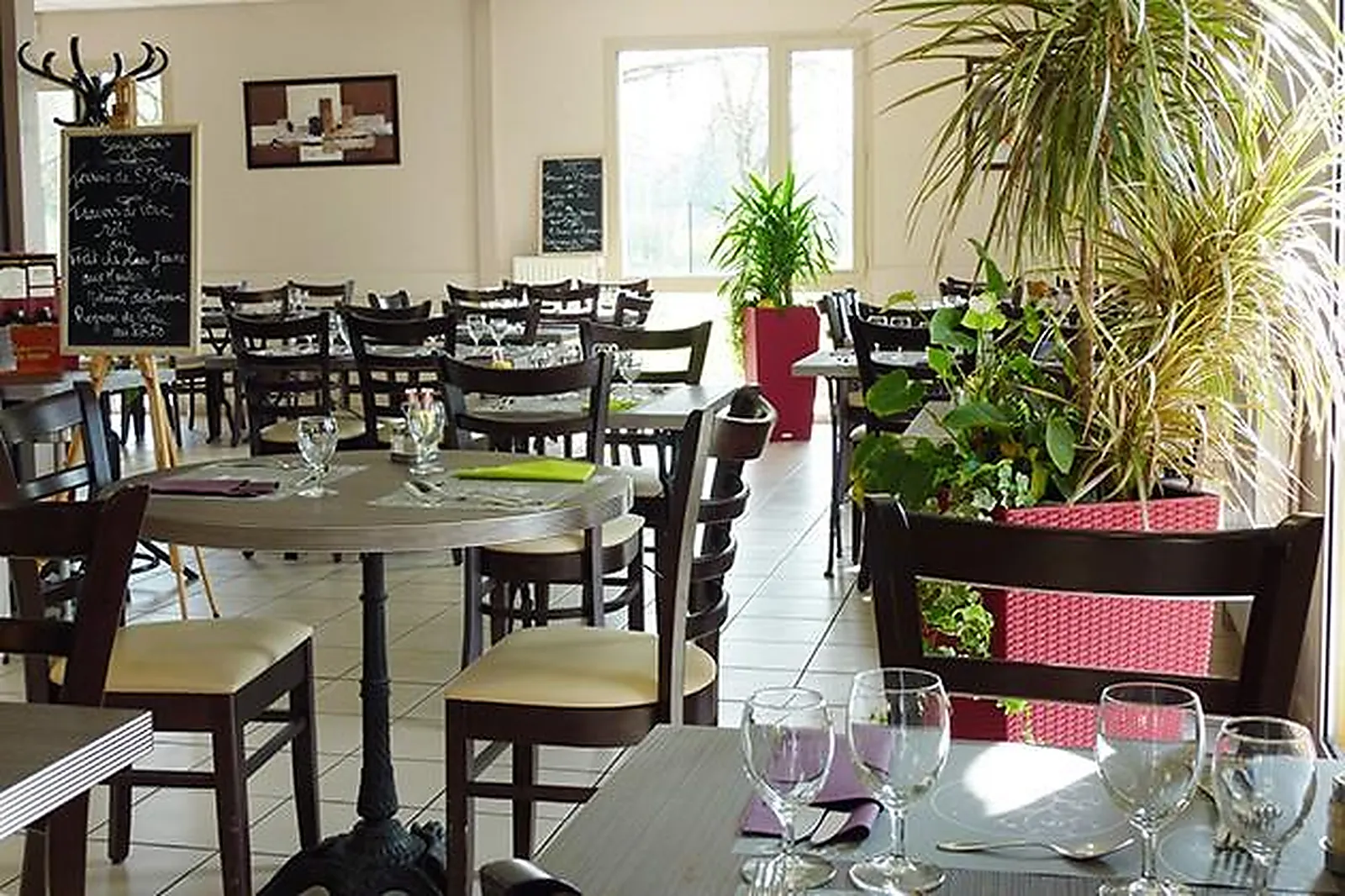 Lieux événementiels, BEST HÔTEL REIMS LA POMPELLE