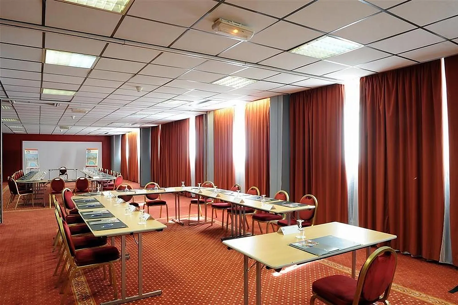 Lieux événementiels, BEST WESTERN ATRIUM ARLES