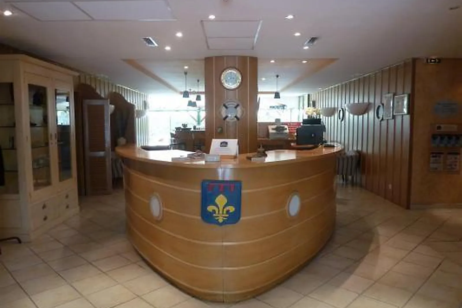 Lieux événementiels, BEST WESTERN BED AND SUITES