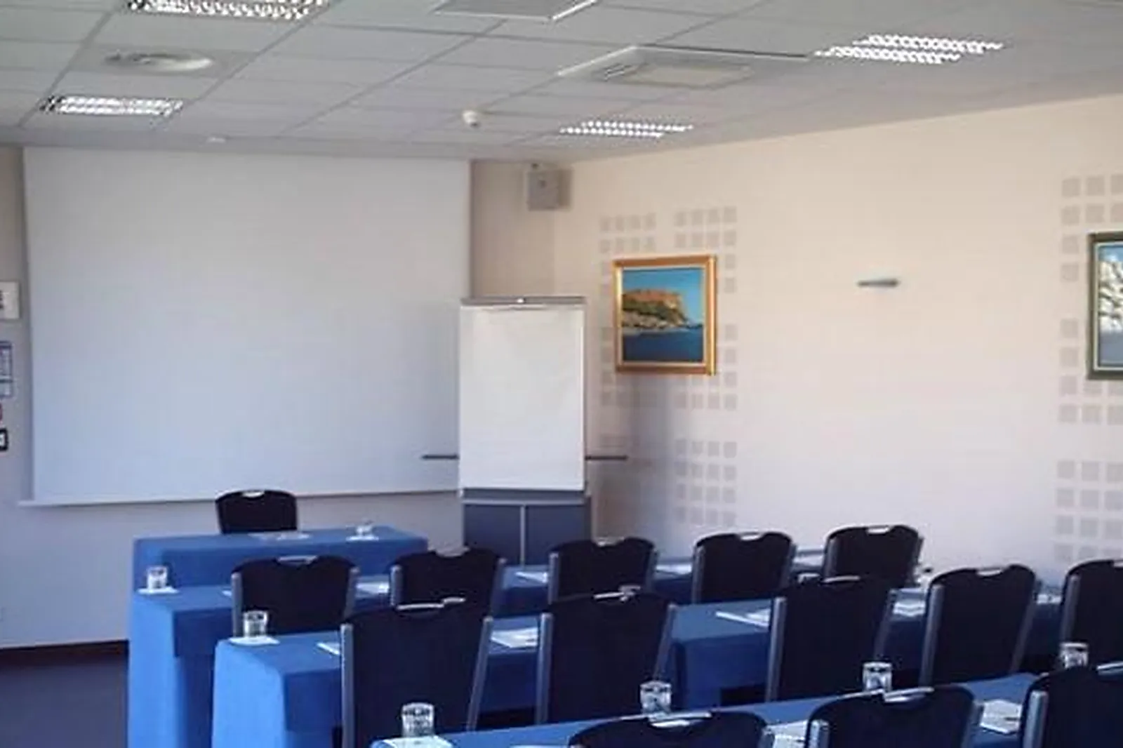 Lieux événementiels, BEST WESTERN BED AND SUITES