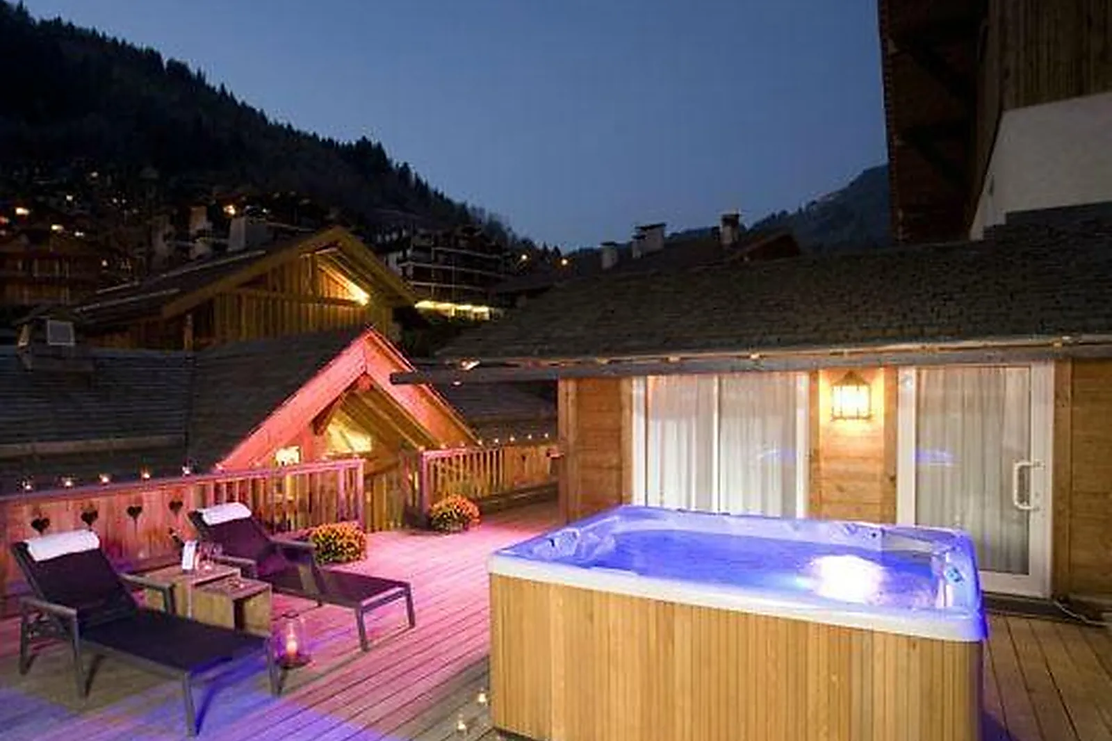Lieux événementiels, BEST WESTERN CHALET LES SAYTELS