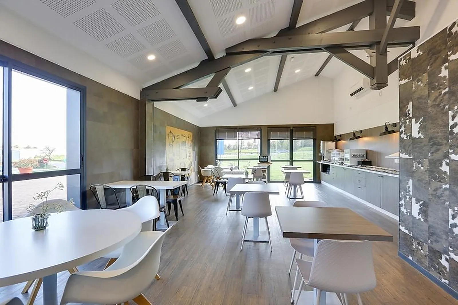 Lieux événementiels, BEST WESTERN HOTEL AGEN LE PASSAGE