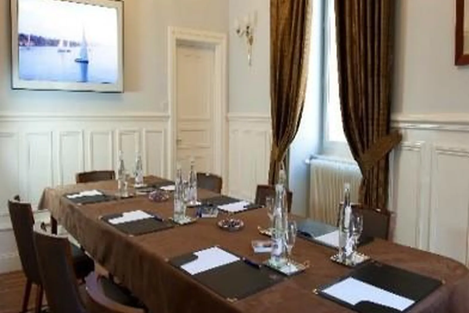 Lieux événementiels, BEST WESTERN HÔTEL ANGLETERRE BOURGES