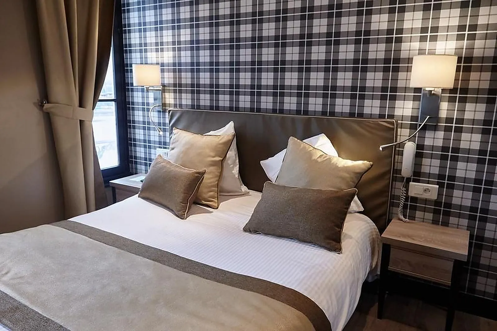 Lieux événementiels, BEST WESTERN HOTEL LE CHEVAL BLANC