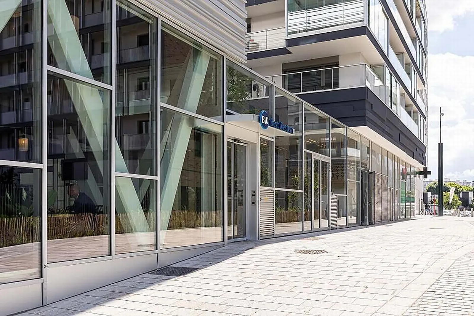 Lieux événementiels, BEST WESTERN HOTEL M-TREIZE PARIS ASNIERES