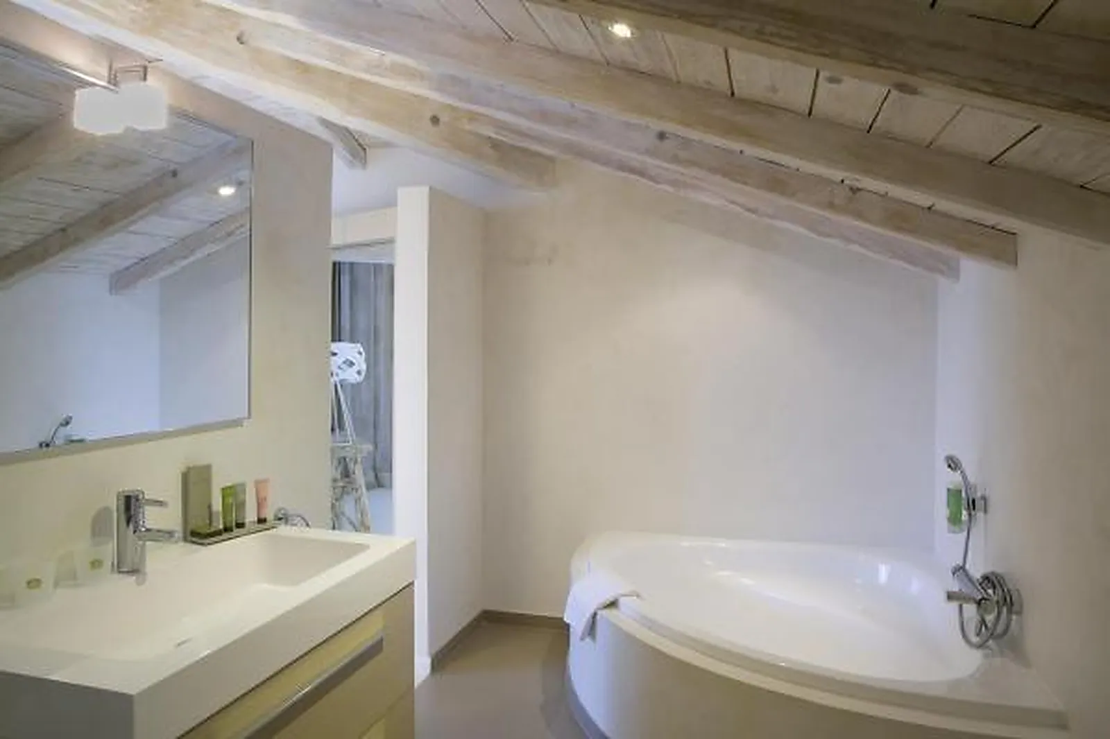 Lieux événementiels, BEST WESTERN HÔTEL SANTA MARIA