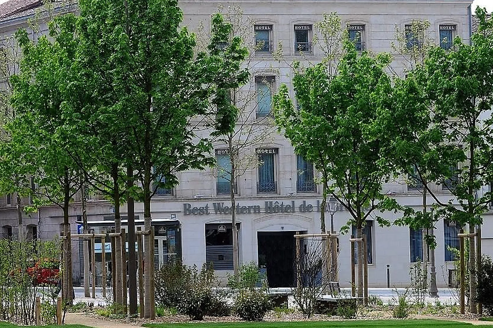 Lieux événementiels, BEST WESTERN HÔTEL DE LA BRÈCHE