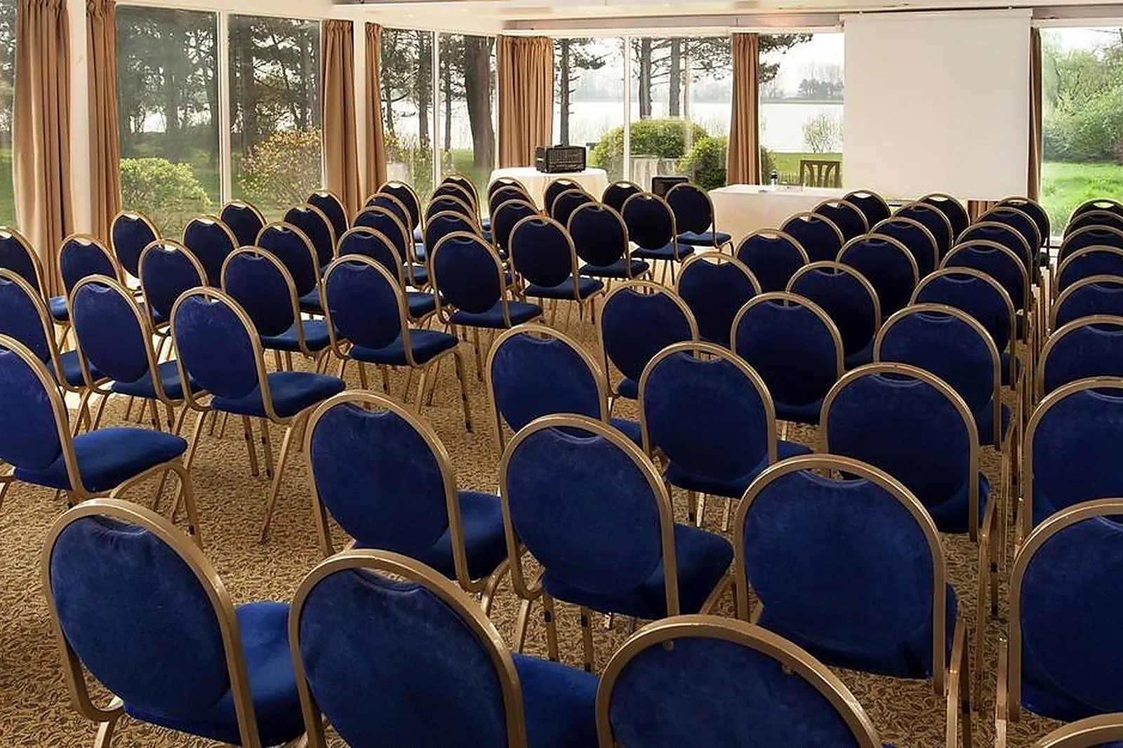 Lieux événementiels, BEST WESTERN HÔTEL DU LAC DUNKERQUE