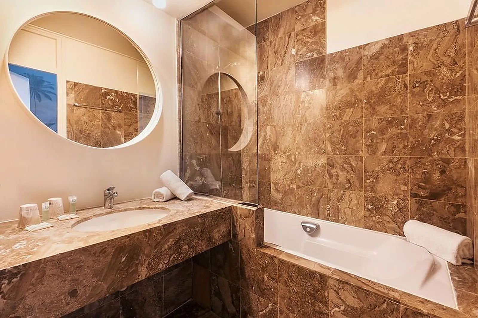 Lieux événementiels, BEST WESTERN HÔTEL DU LAC DUNKERQUE