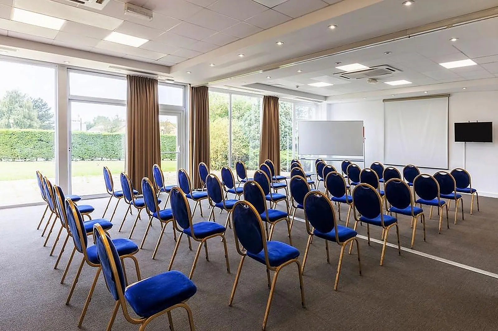 Lieux événementiels, BEST WESTERN HÔTEL DU LAC DUNKERQUE