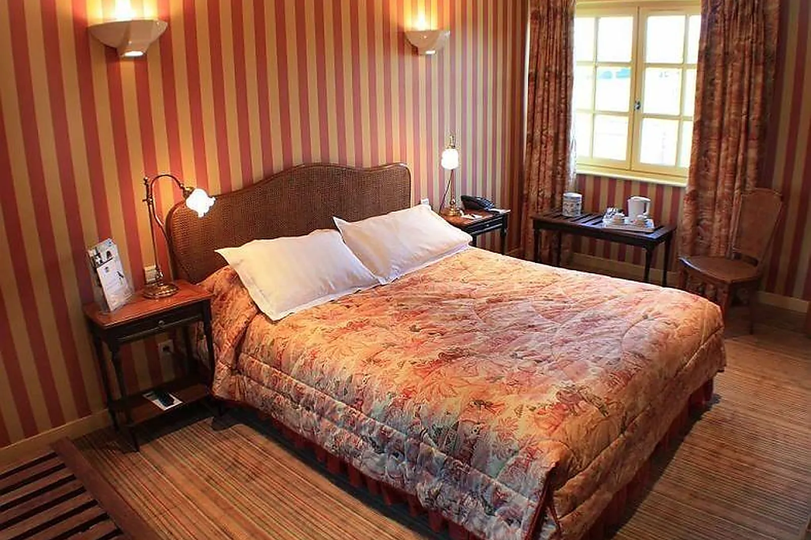 Lieux événementiels, BEST WESTERN HÔTEL LA METAIRIE