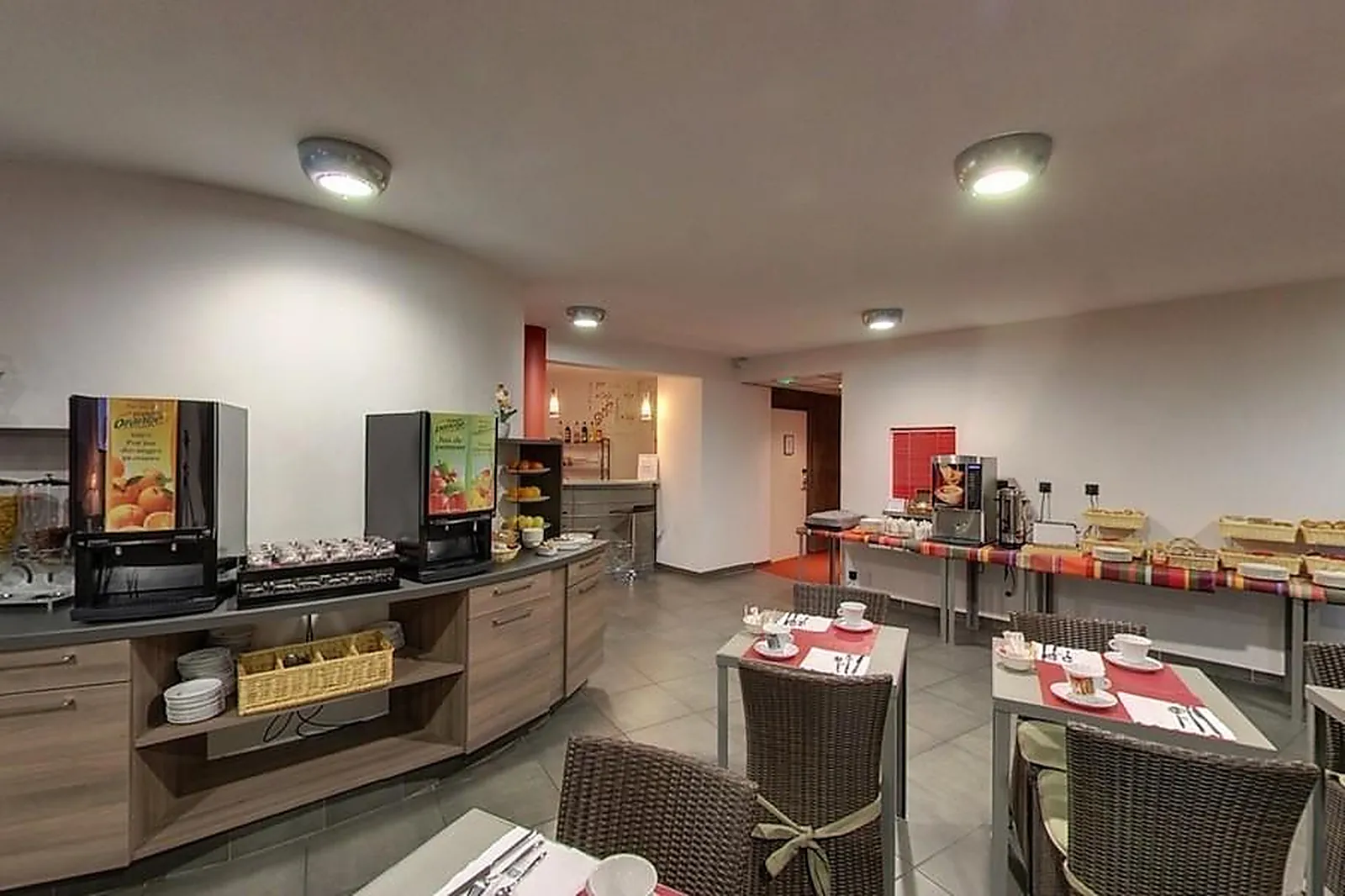 Lieux événementiels, BEST WESTERN HÔTEL LES DOMES