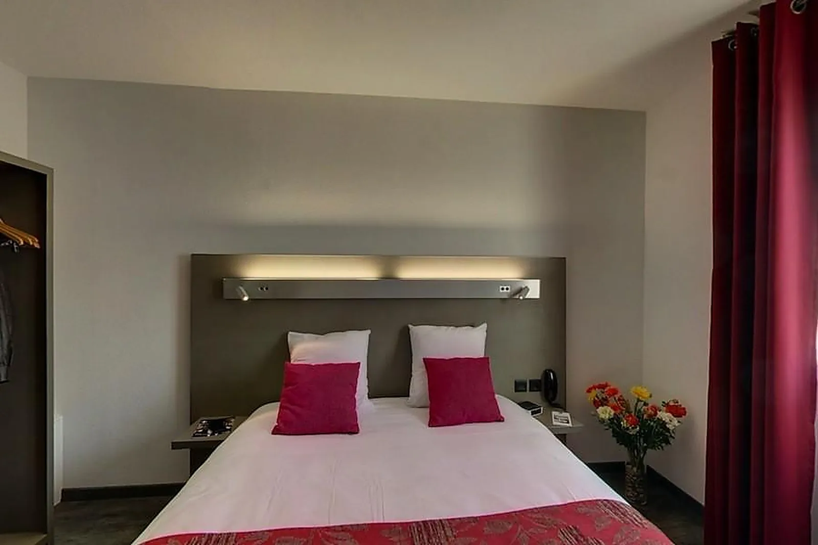 Lieux événementiels, BEST WESTERN HÔTEL LES DOMES