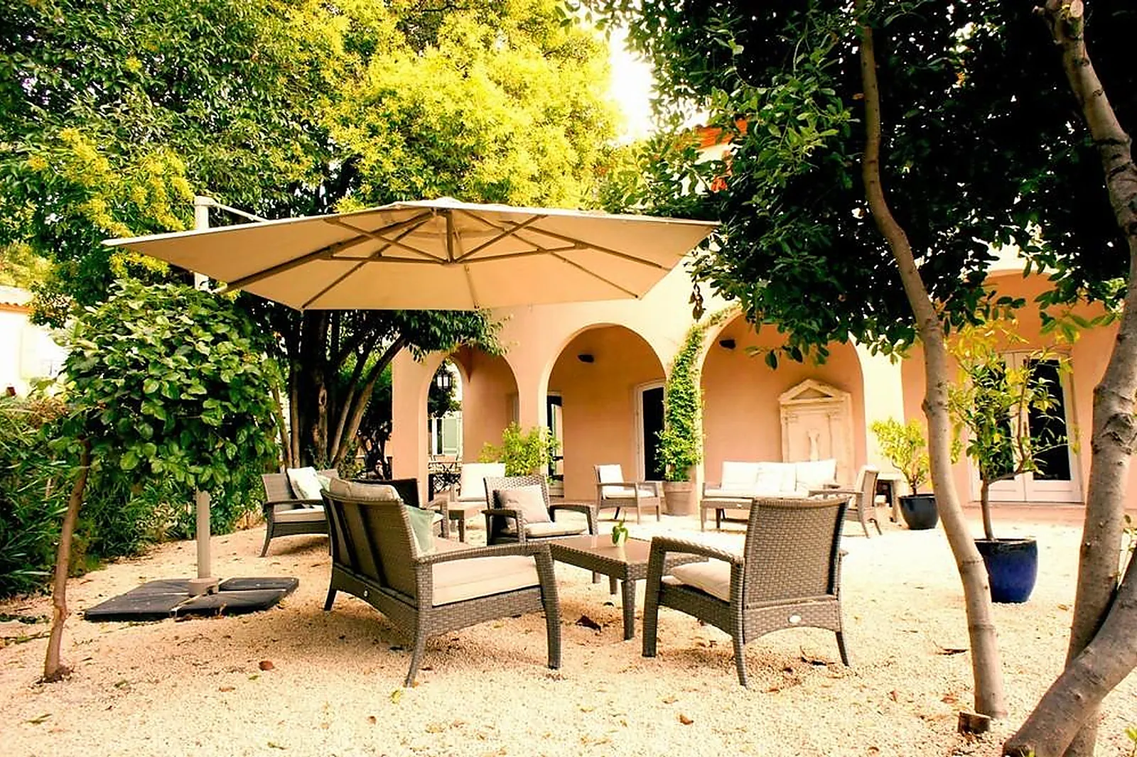 Lieux événementiels, BEST WESTERN LL&RSQUO;ORANGERIE