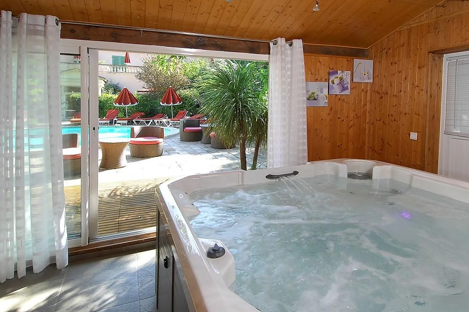 Lieux événementiels, BEST WESTERN LL&RSQUO;ORANGERIE