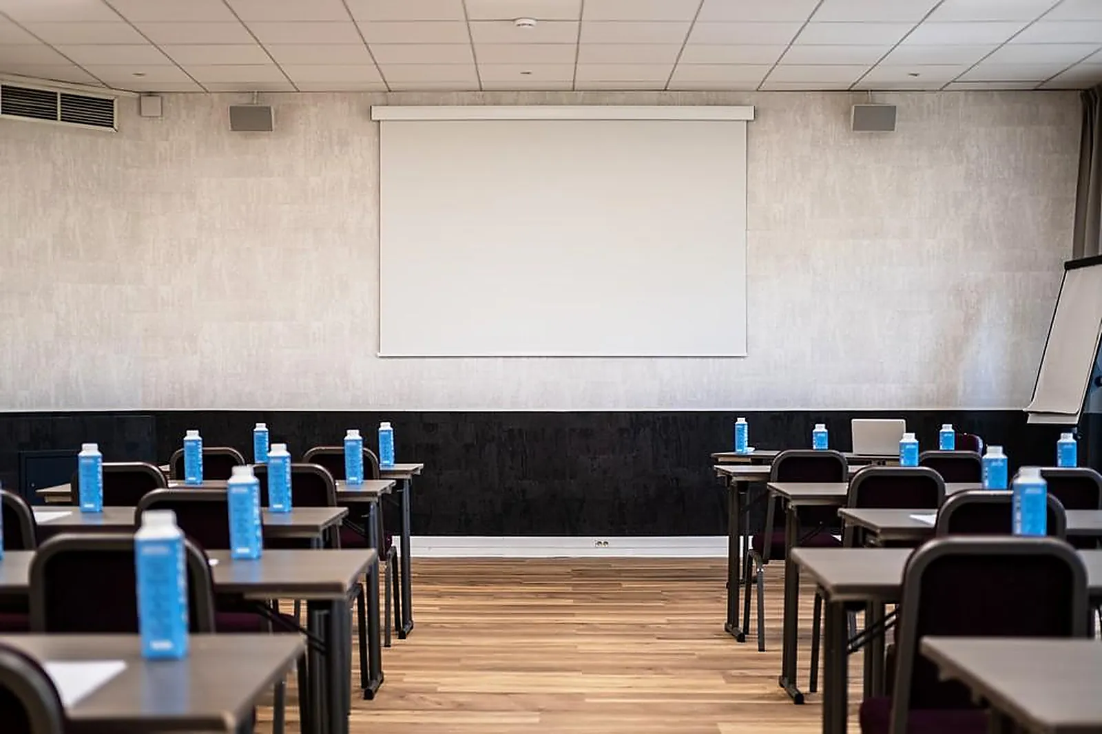 Lieux événementiels, BEST WESTERN L'OREE PARIS SUD