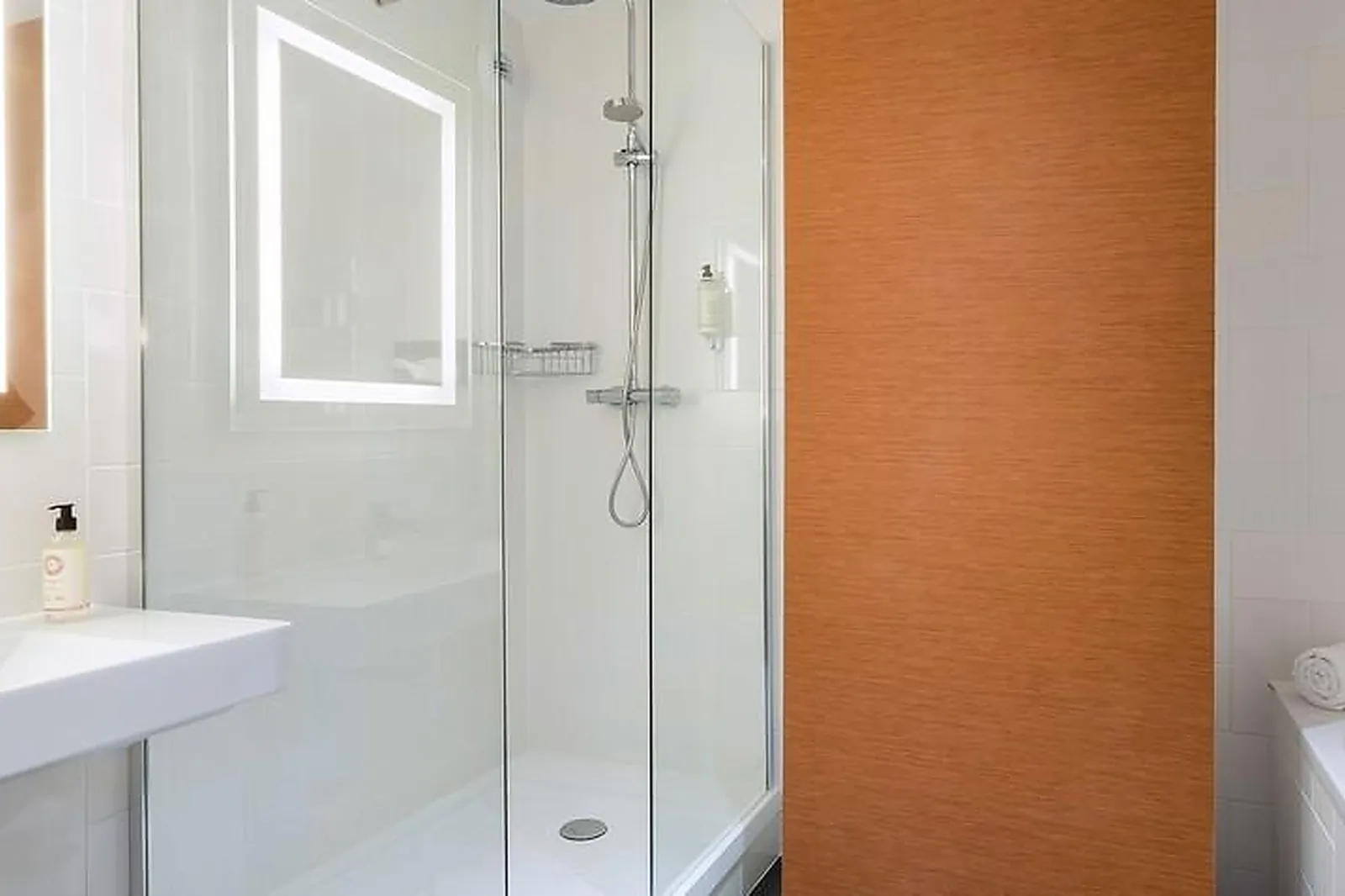 Lieux événementiels, BEST WESTERN LA PORTE DES CHÂTEAUX