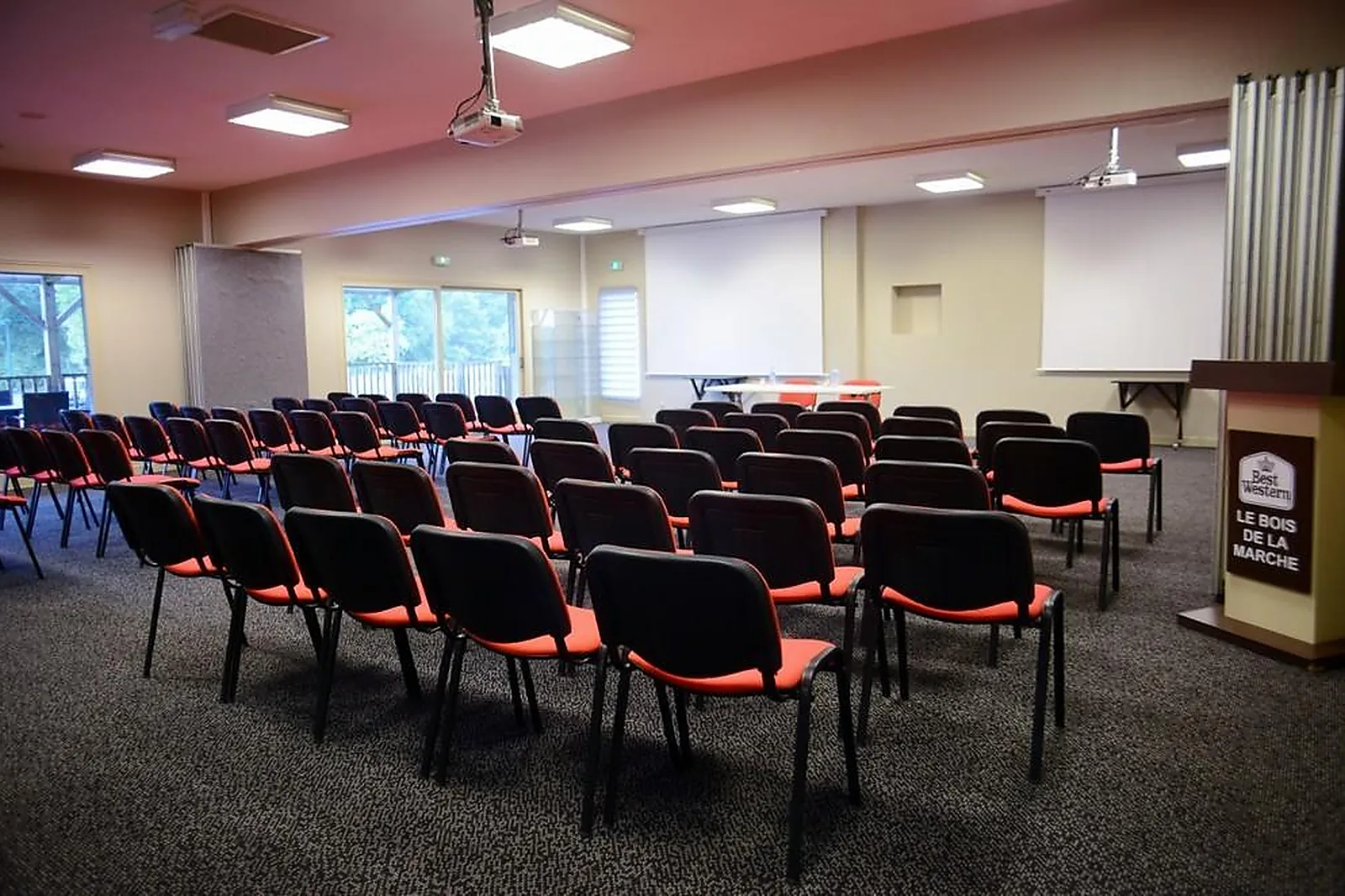 Lieux événementiels, BEST WESTERN LE BOIS DE LA MARCHE