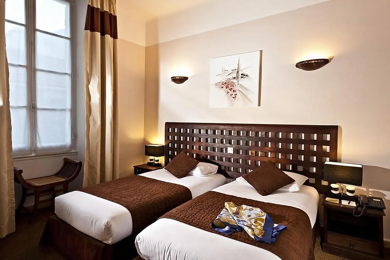 Lieux événementiels, BEST WESTERN LE COMTADIN