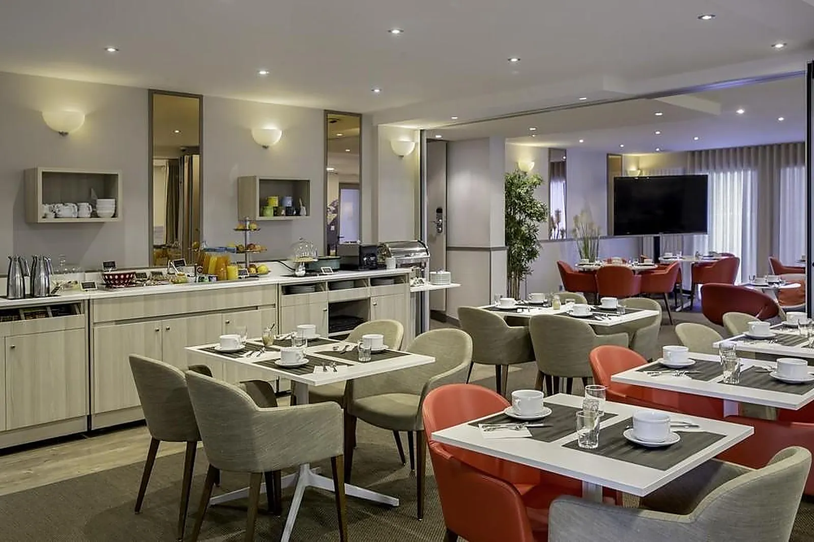 Lieux événementiels, BEST WESTERN LES BAINS HÔTEL ET SPA