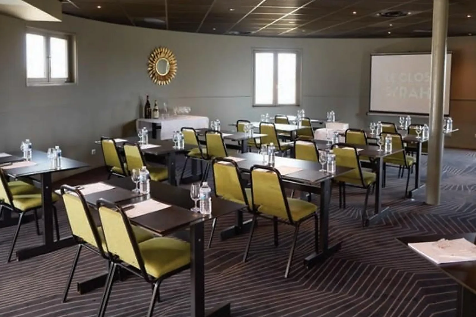 Lieux événementiels, BEST WESTERN PLUS CLOS SYRAH