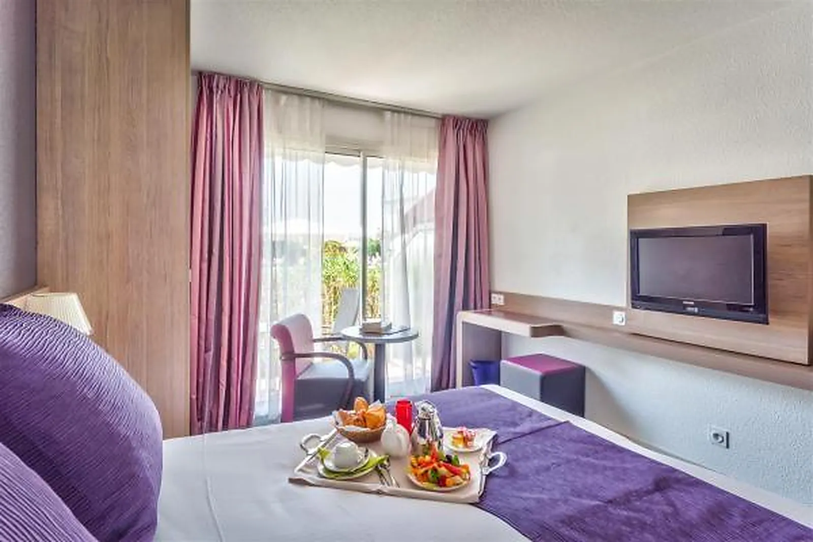 Lieux événementiels, BEST WESTERN PLUS HÔTEL LA MARINA