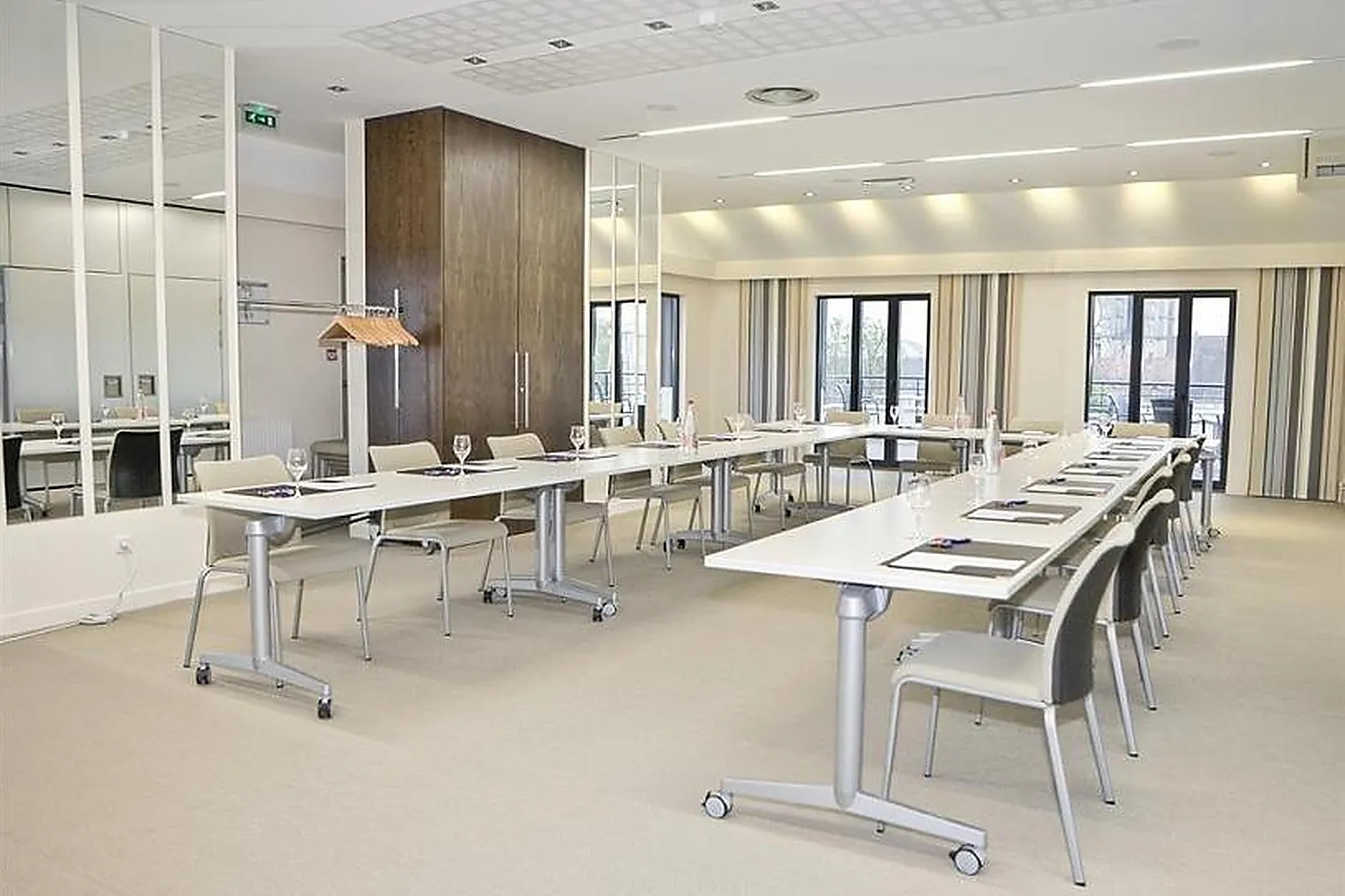 Lieux événementiels, BEST WESTERN PLUS HÔTEL DES FRANCS