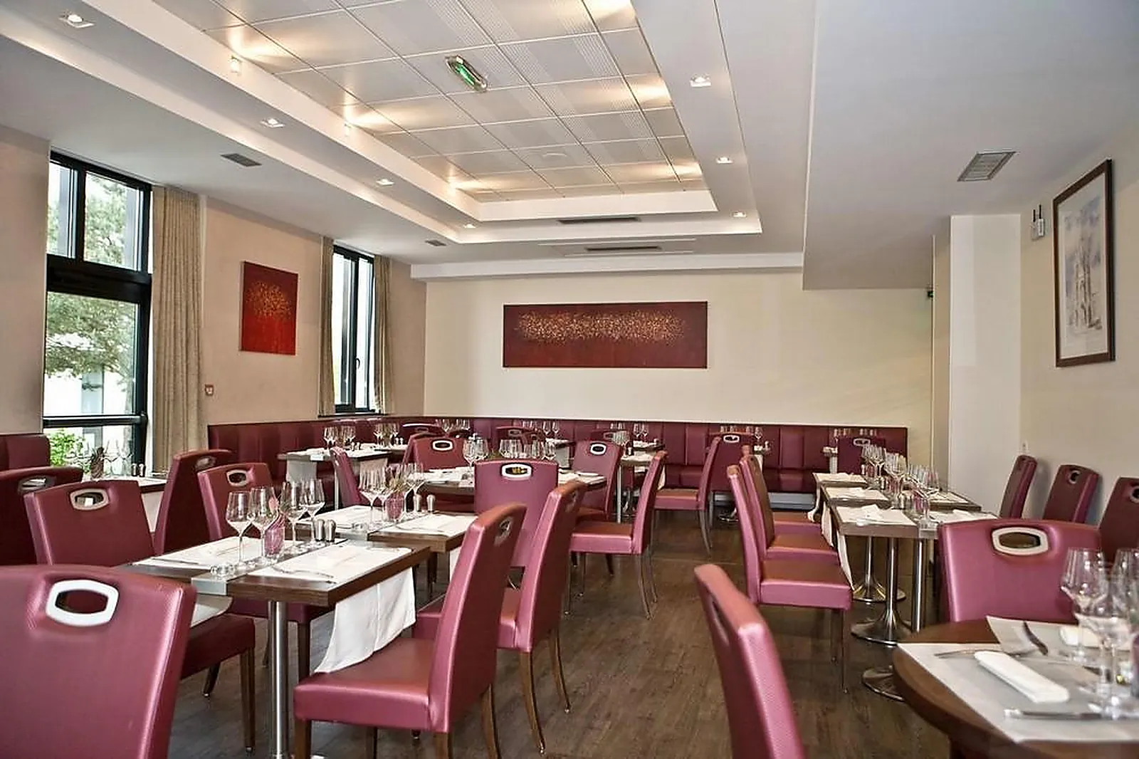 Lieux événementiels, BEST WESTERN PLUS HÔTEL DES FRANCS