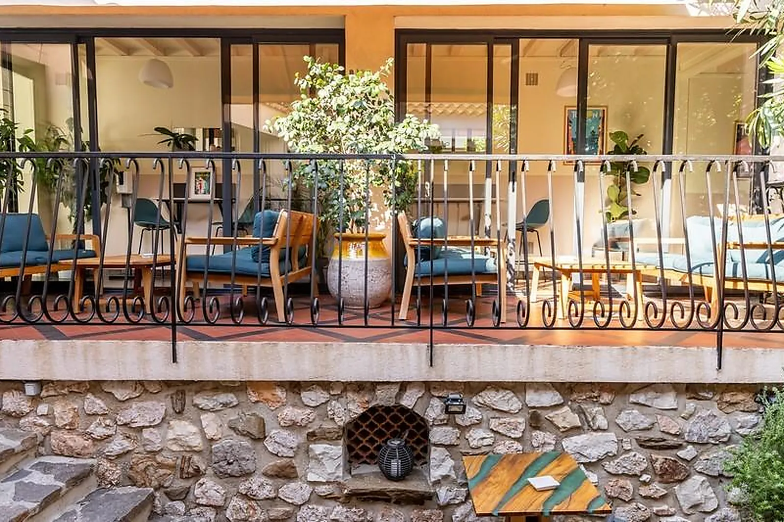 Lieux événementiels, BEST WESTERN PLUS LA CORNICHE