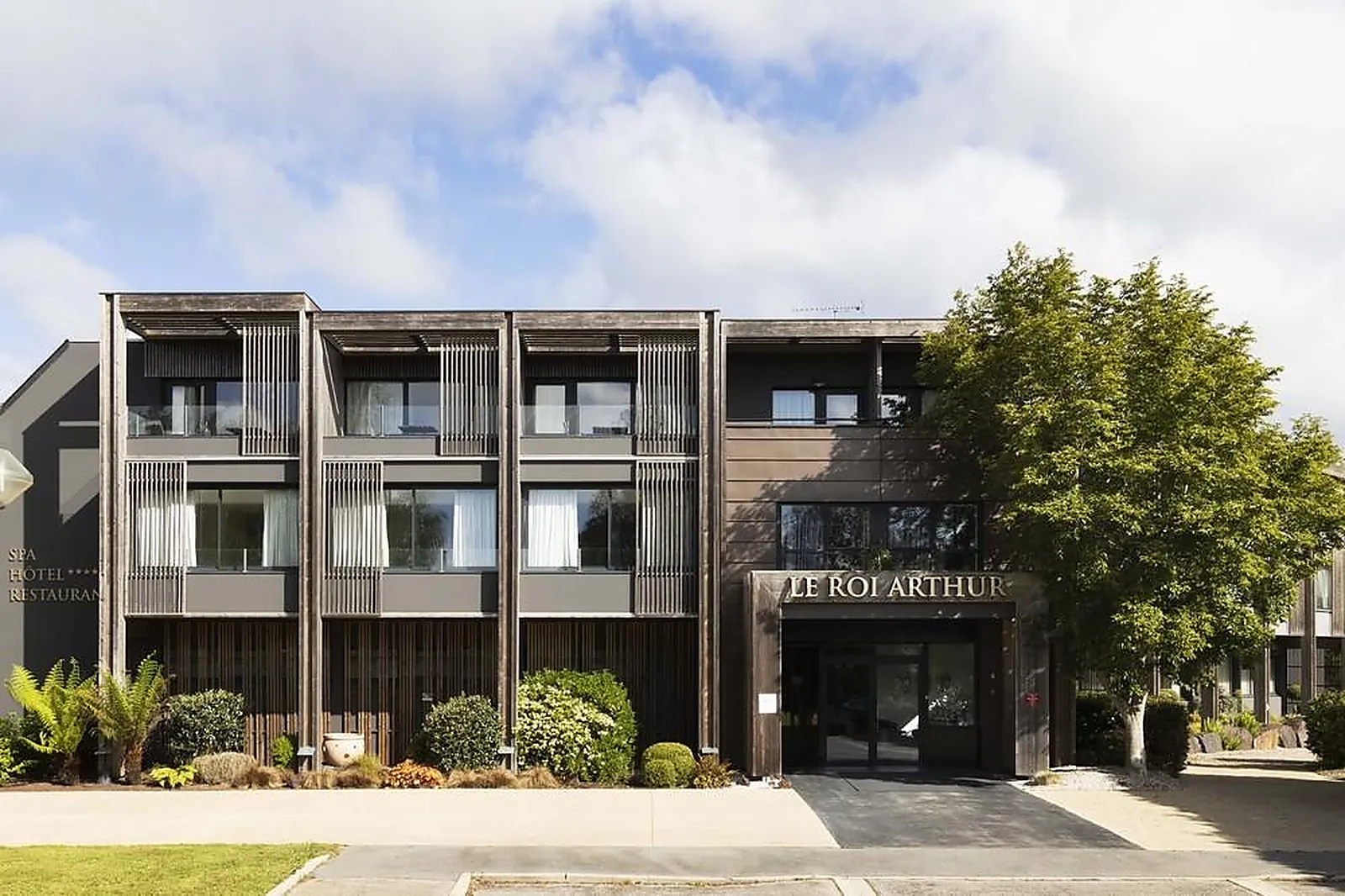 Lieux événementiels, BEST WESTERN PLUS LE ROI ARTHUR HÔTEL ET SPA