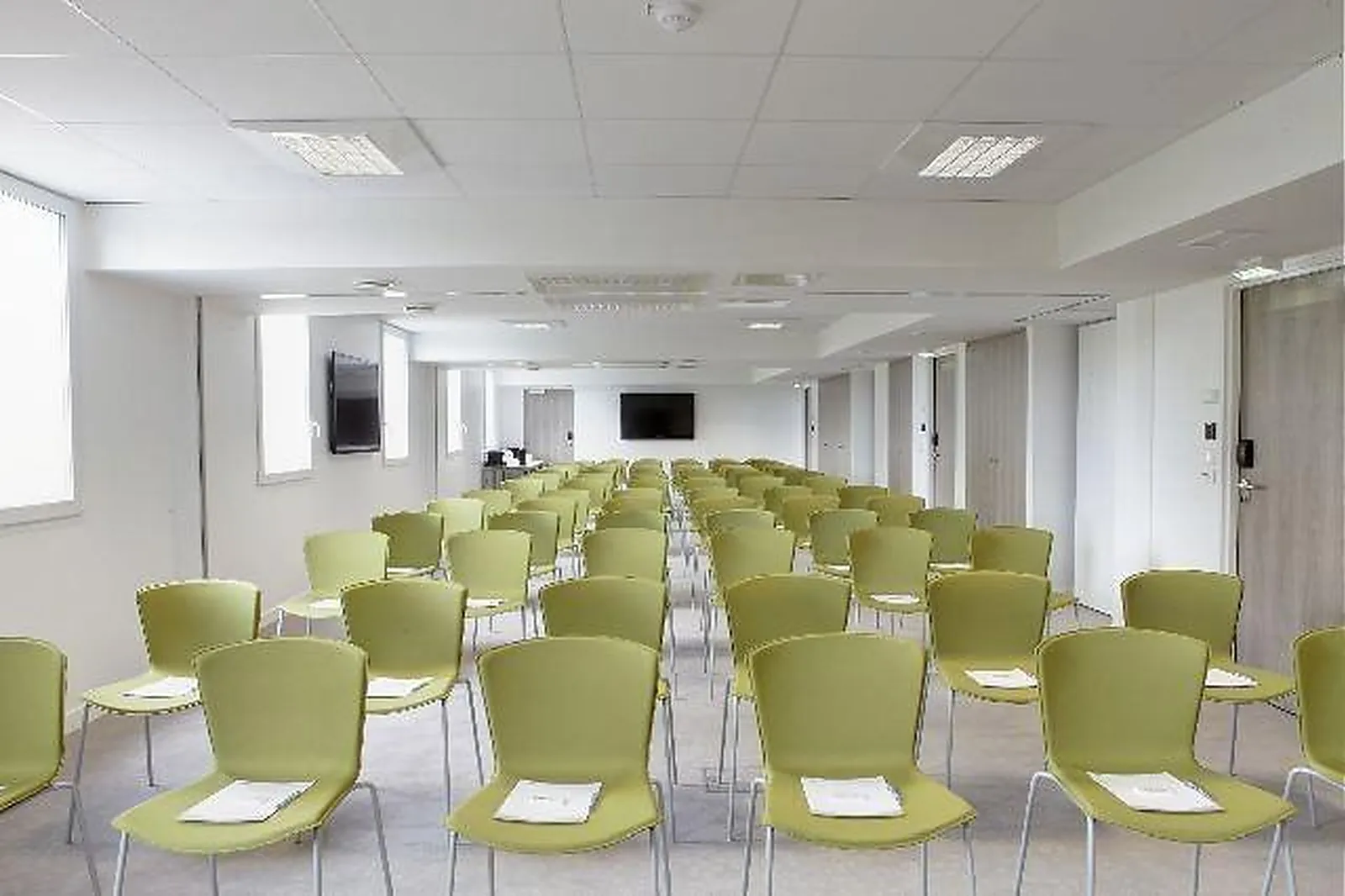 Lieux événementiels, BEST WESTERN PLUS PARIS VELIZY