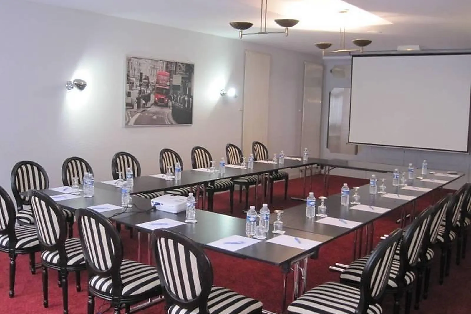 Lieux événementiels, BEST WESTERN PLUS L'ARTIST