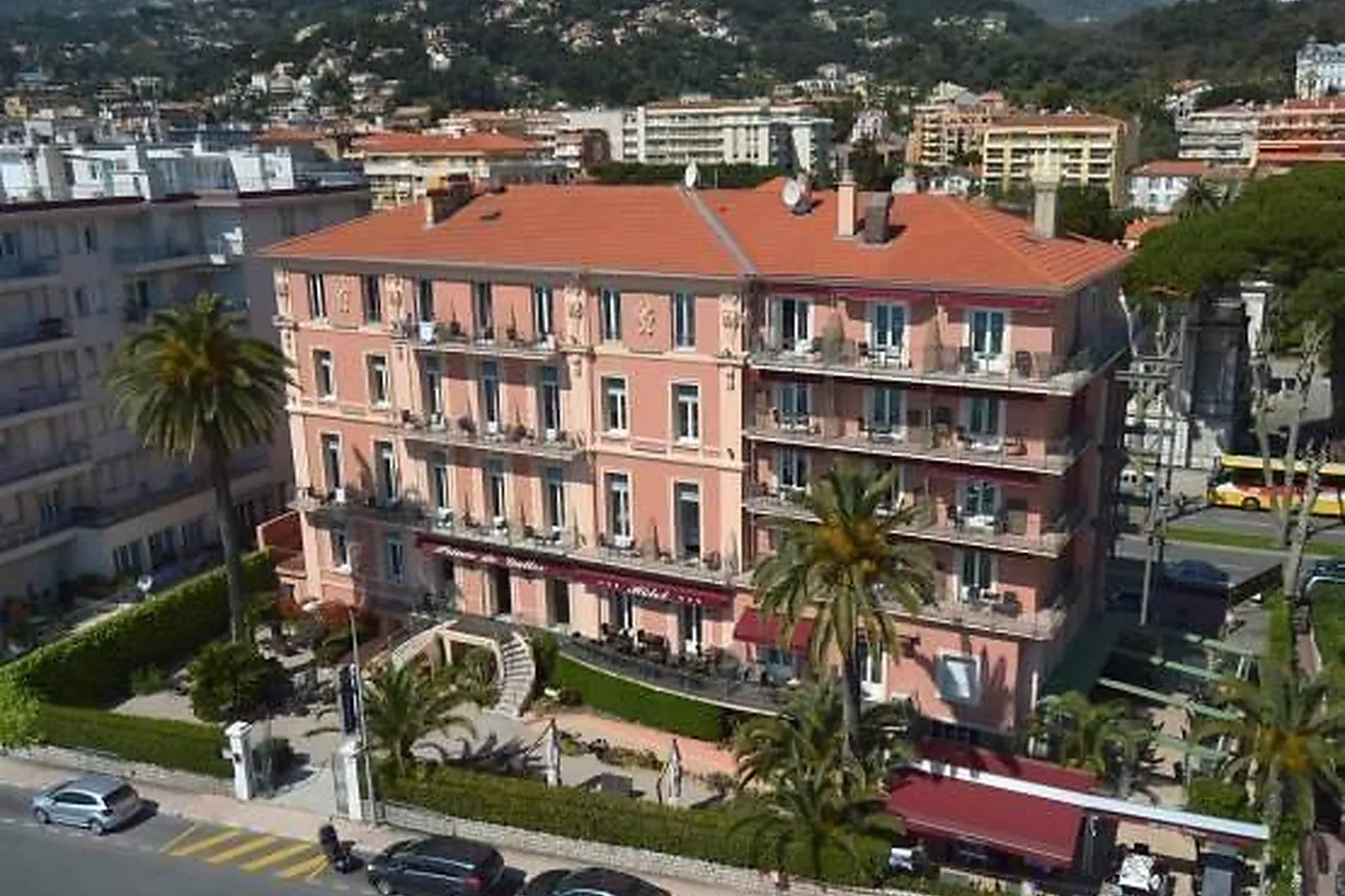 Lieux événementiels, BEST WESTERN PRINCE DE GALLES