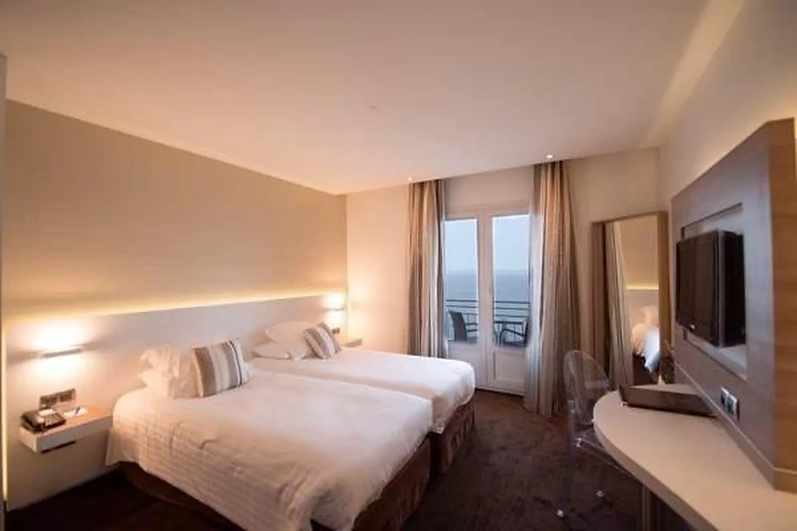 Lieux événementiels, BEST WESTERN PRINCE DE GALLES