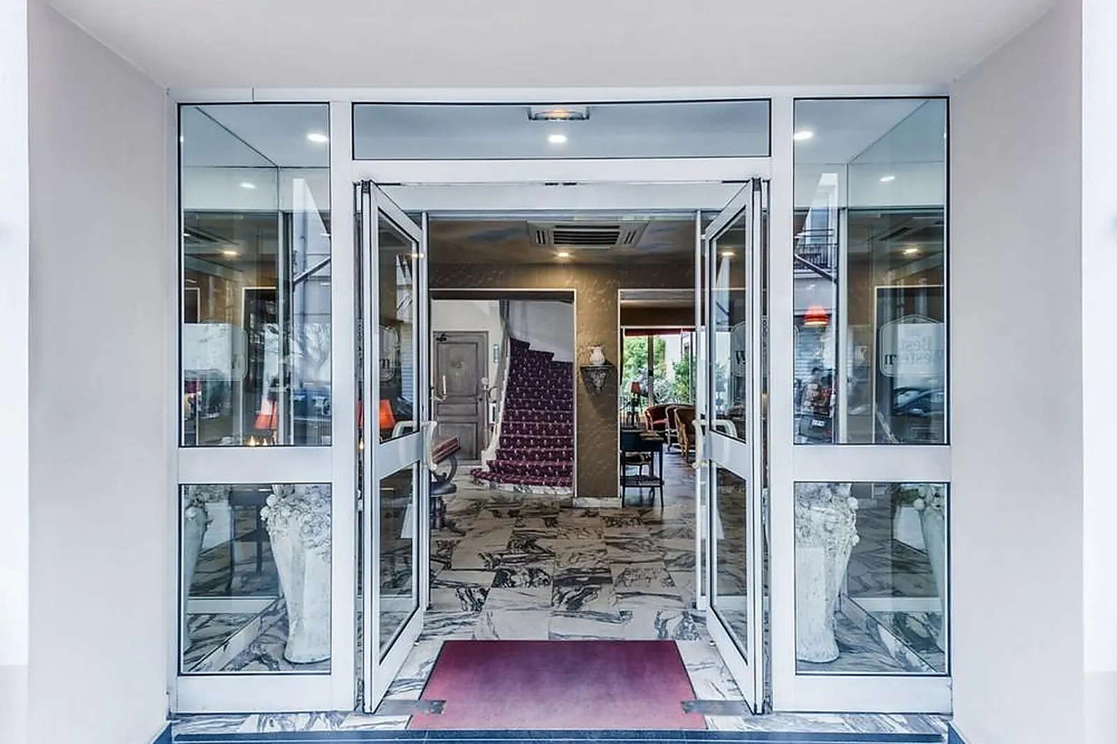 Lieux événementiels, BEST WESTERN SAINT LOUIS