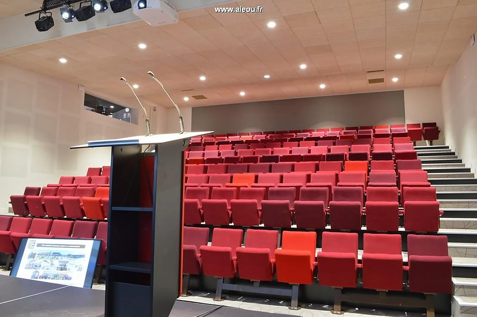 Lieux événementiels, BIO'PÔLE DE LÉA