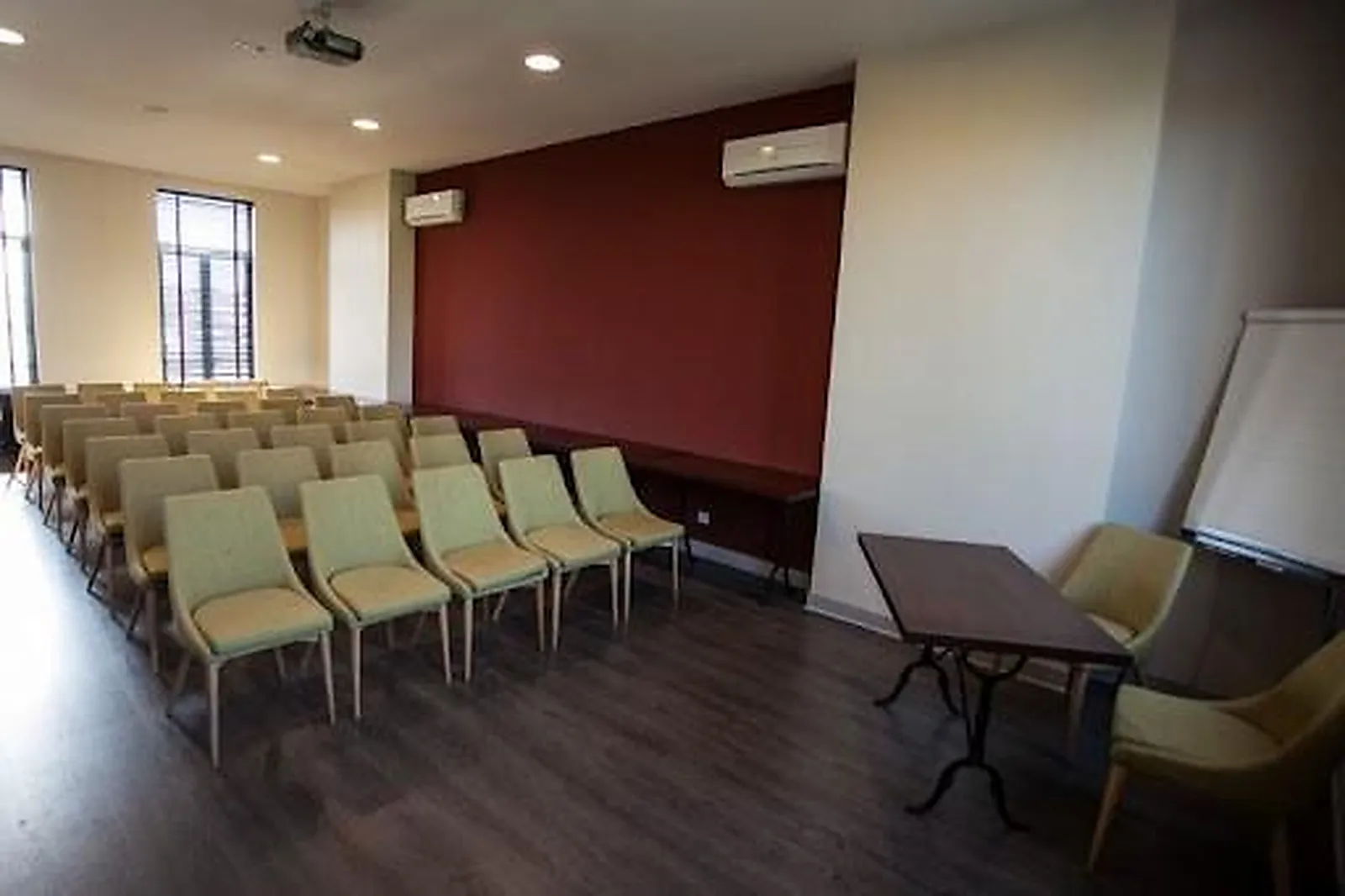 Lieux événementiels, BISTROT DE L'ALOUETTE