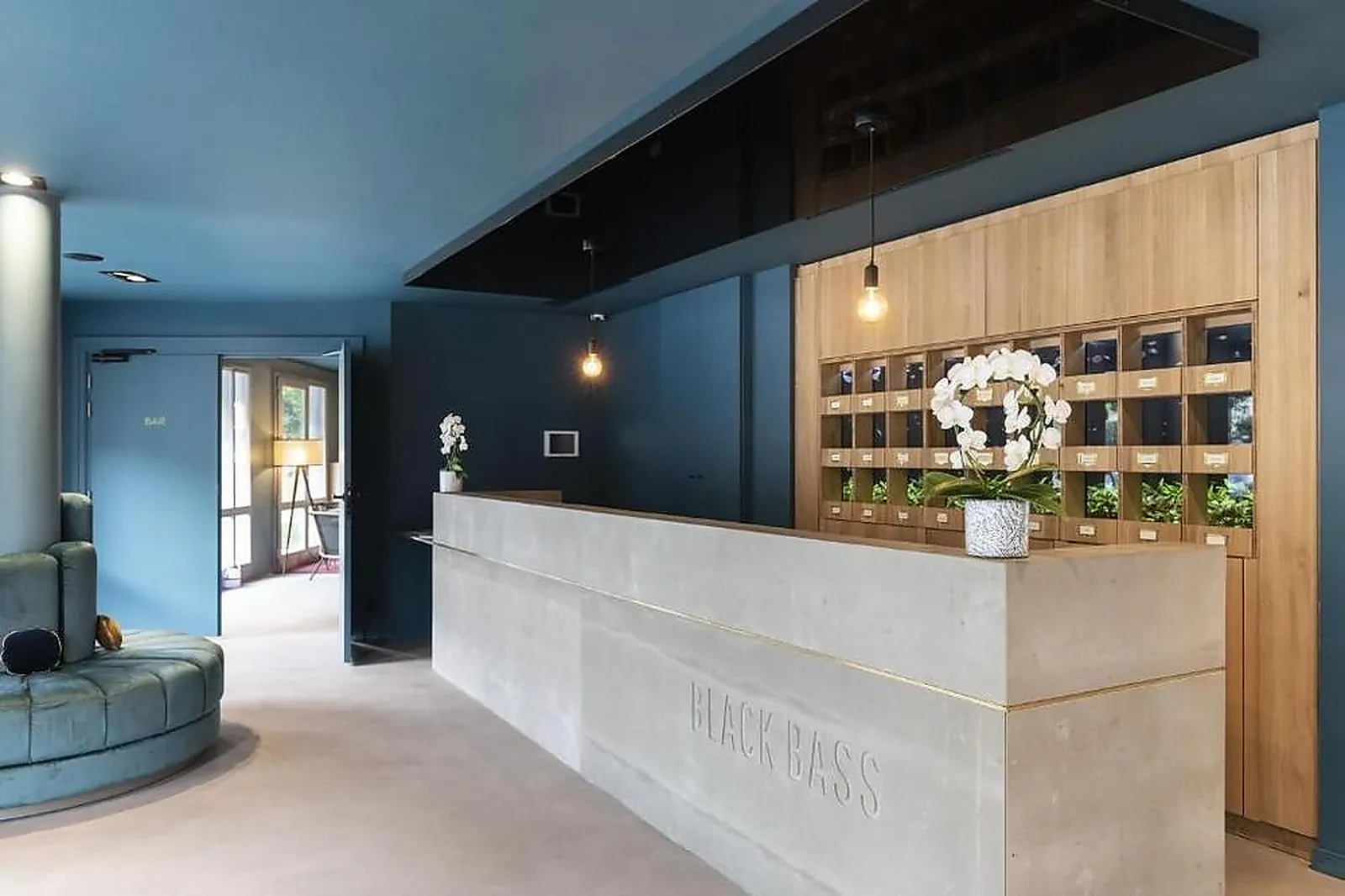 Lieux événementiels, BLACK BASS HÔTEL