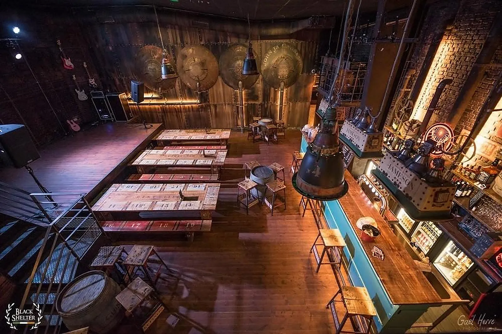 Lieux événementiels, BLACK SHELTER